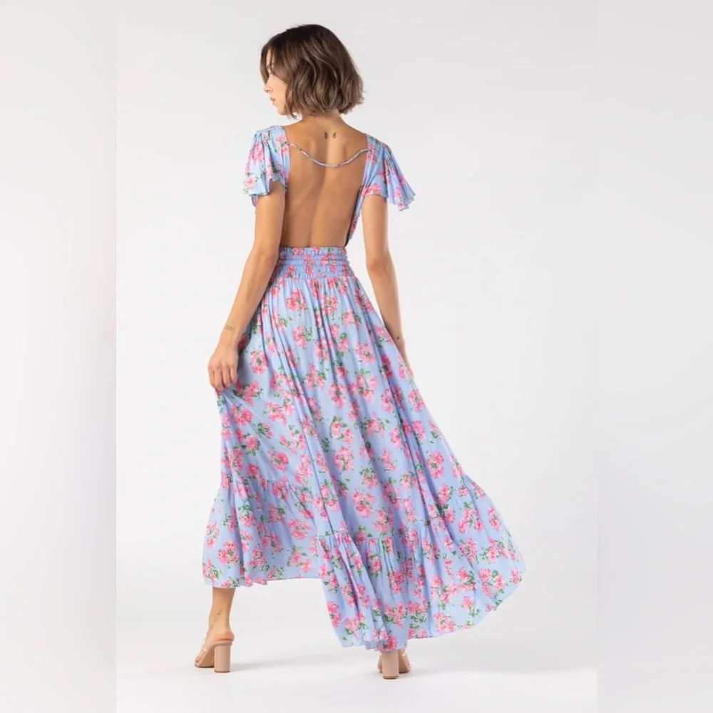 Tiare Hawaii New Moon Maxi Dress | Hibiscus Bouquet Baby Blue - Picture 7 of 14